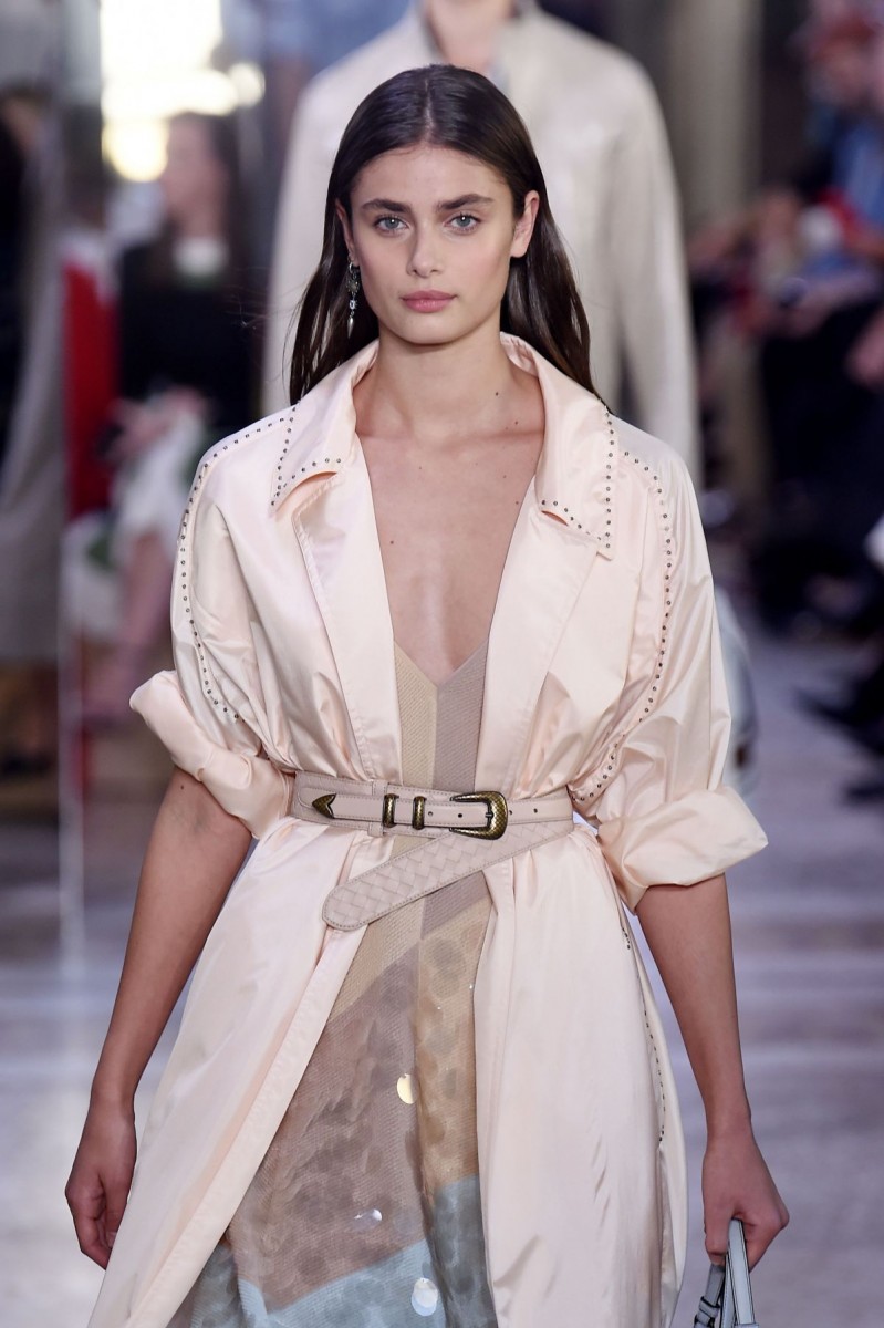 Taylor Hill: pic #1027843