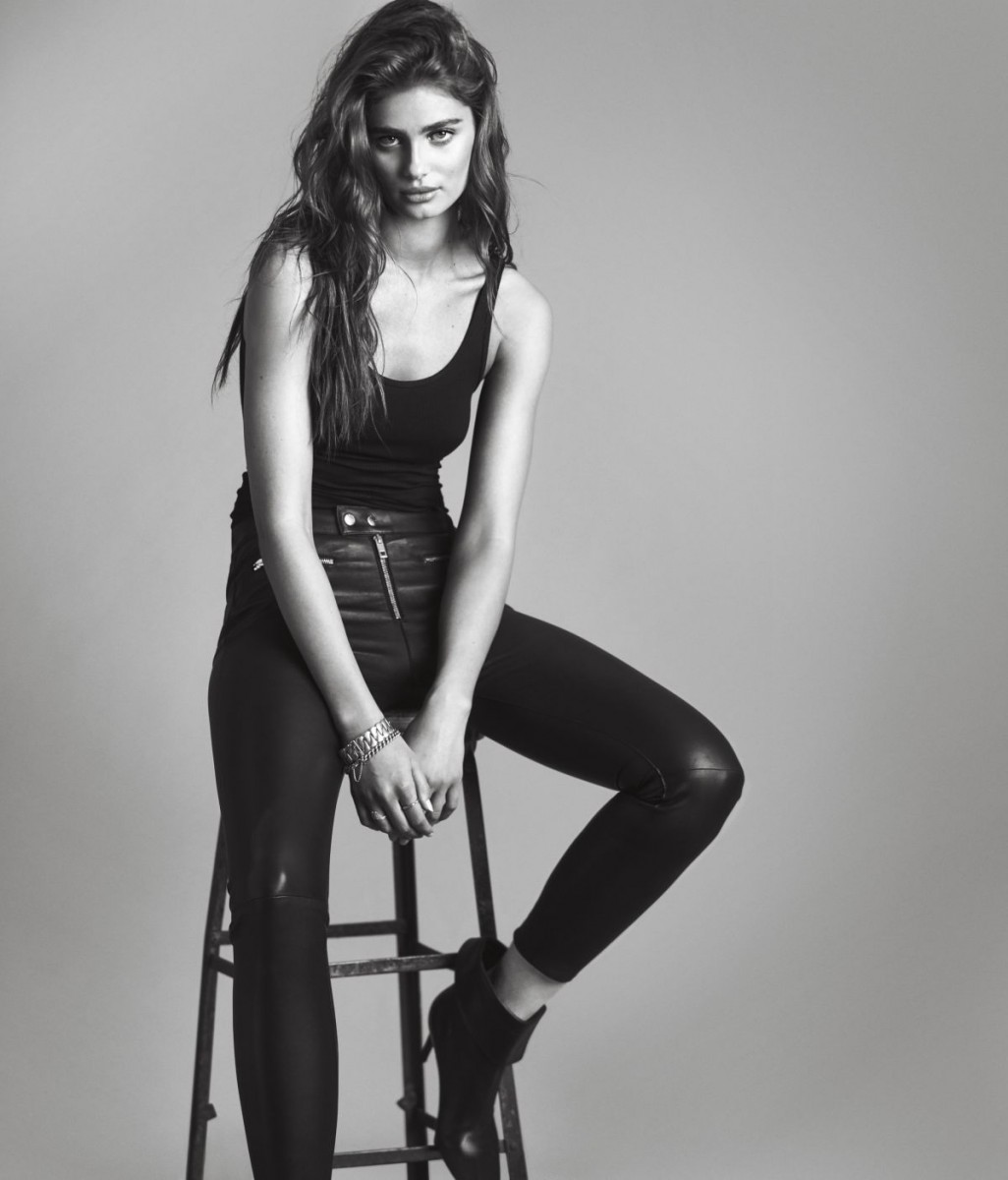 Taylor Hill: pic #1062703