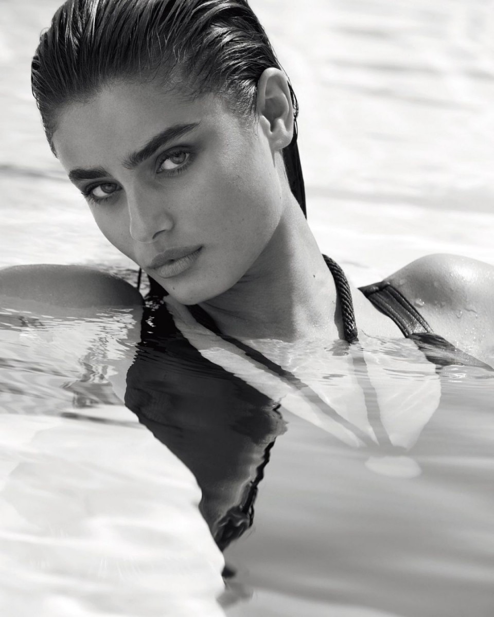 Taylor Hill: pic #1042044