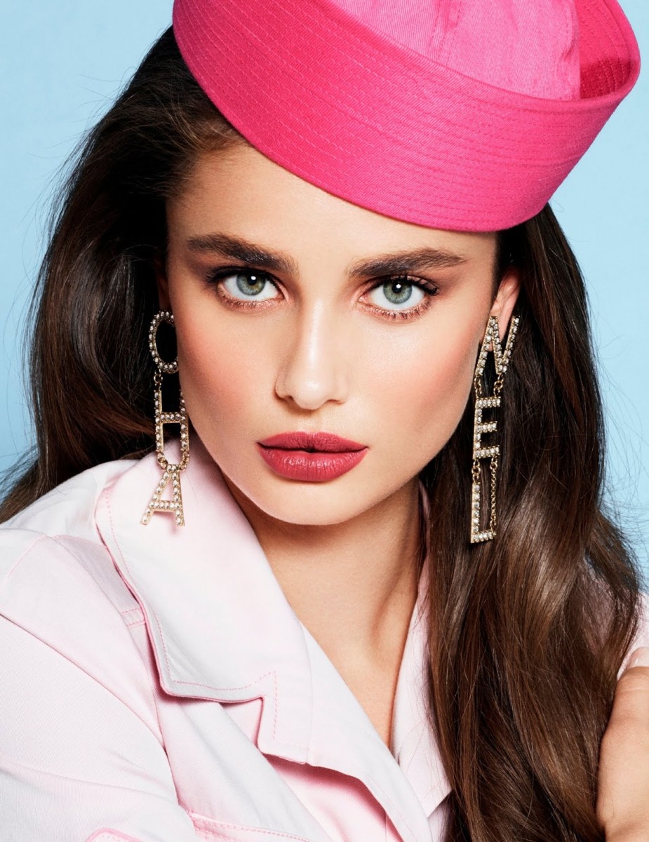 Taylor Hill: pic #1116195