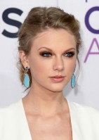 photo 18 in Taylor Swift gallery [id566831] 2013-01-21