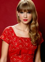 photo 26 in Taylor Swift gallery [id545609] 2012-10-24