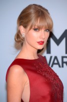 photo 26 in Taylor Swift gallery [id646327] 2013-11-12