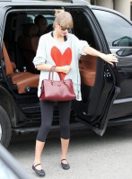 photo 13 in Taylor Swift gallery [id652331] 2013-12-13