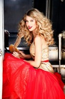 photo 9 in Taylor Swift gallery [id641908] 2013-10-24