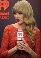 photo 15 in Taylor Swift gallery [id538504] 2012-10-01
