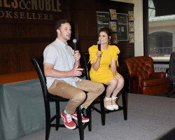 photo 8 in Tiffany Amber Thiessen gallery [id1130864] 2019-05-08