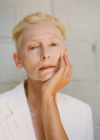 Tilda Swinton photo #