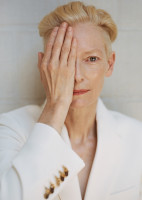 Tilda Swinton photo #