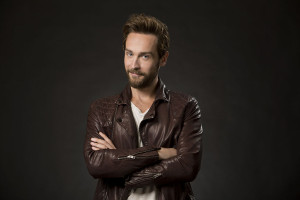 Tom Mison photo #