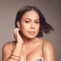 Toni Trucks photo #