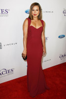 Toni Trucks photo #