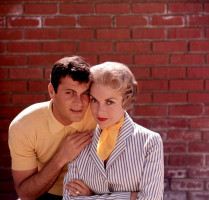 Tony Curtis photo #