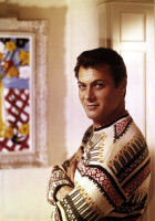 Tony Curtis photo #