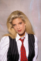 Tori Spelling photo #