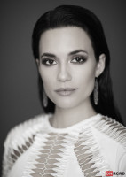 Torrey DeVitto photo #