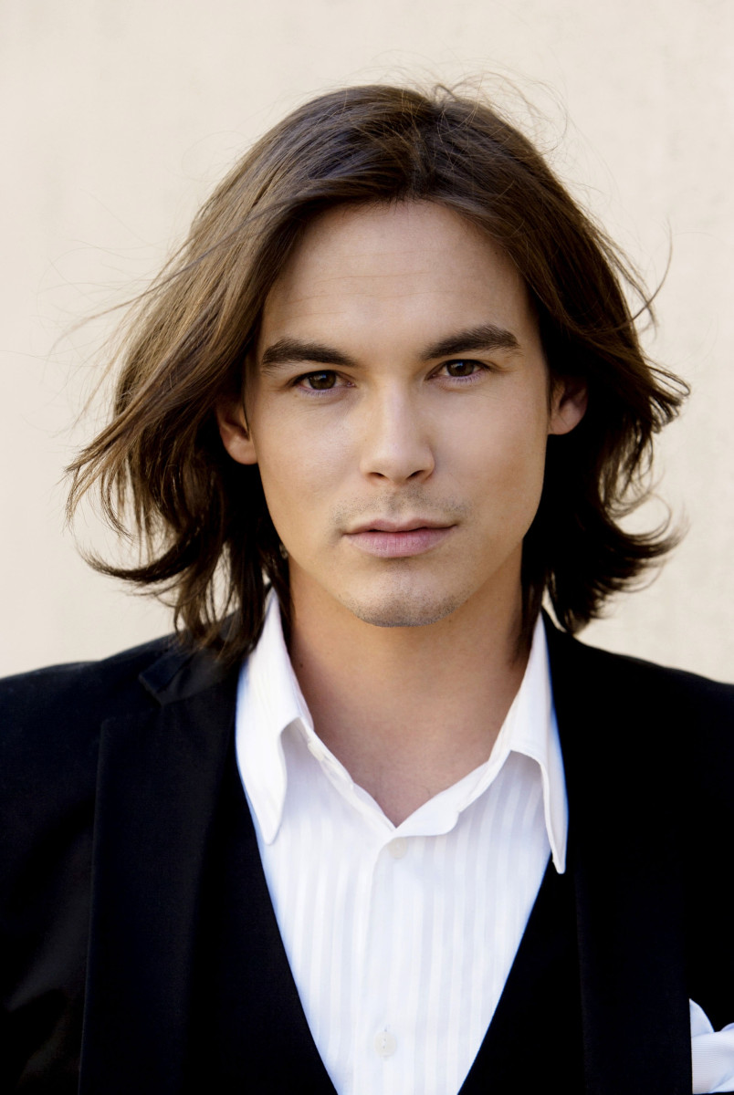 Tyler Blackburn: pic #778698