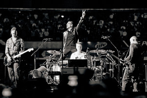 U2 photo #