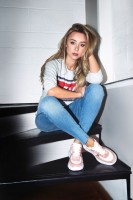 photo 11 in Una Healy gallery [id1115631] 2019-03-16