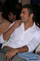 photo 17 in Upen Patel gallery [id491423] 2012-05-22
