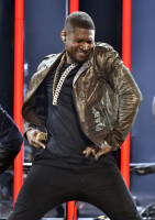 Usher photo #