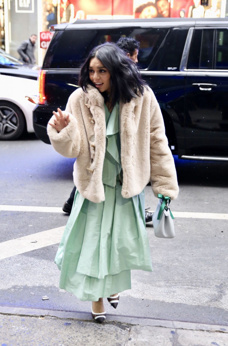 Vanessa Hudgens: pic #1090645