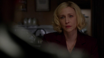 Vera Farmiga photo #