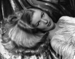 Veronica Lake photo #