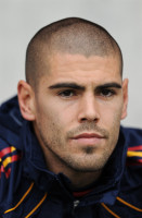 Victor Valdes  photo #