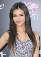 photo 4 in Victoria Justice gallery [id505359] 2012-07-02