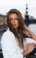Viktoria Bonya photo #