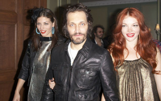photo 7 in Vincent Gallo gallery [id209945] 2009-12-04