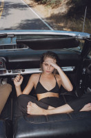 Willa Holland photo #