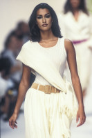 Yasmeen Ghauri photo #