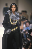 Yasmeen Ghauri photo #