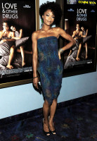 Yaya DaCosta photo #