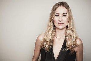 Yvonne Strahovski photo #