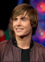 photo 9 in Zac Efron gallery [id134225] 2009-02-18