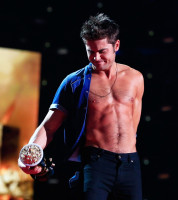 photo 27 in Zac Efron gallery [id690723] 2014-04-19