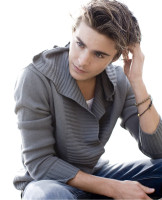 Zac Efron pic #130120