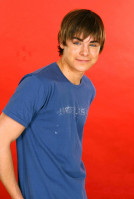 photo 21 in Zac Efron gallery [id558143] 2012-12-04