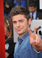 Zac Efron photo #