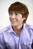 Zac Efron photo #