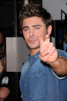 Zac Efron photo #