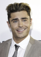 photo 16 in Zac Efron gallery [id923426] 2017-04-11
