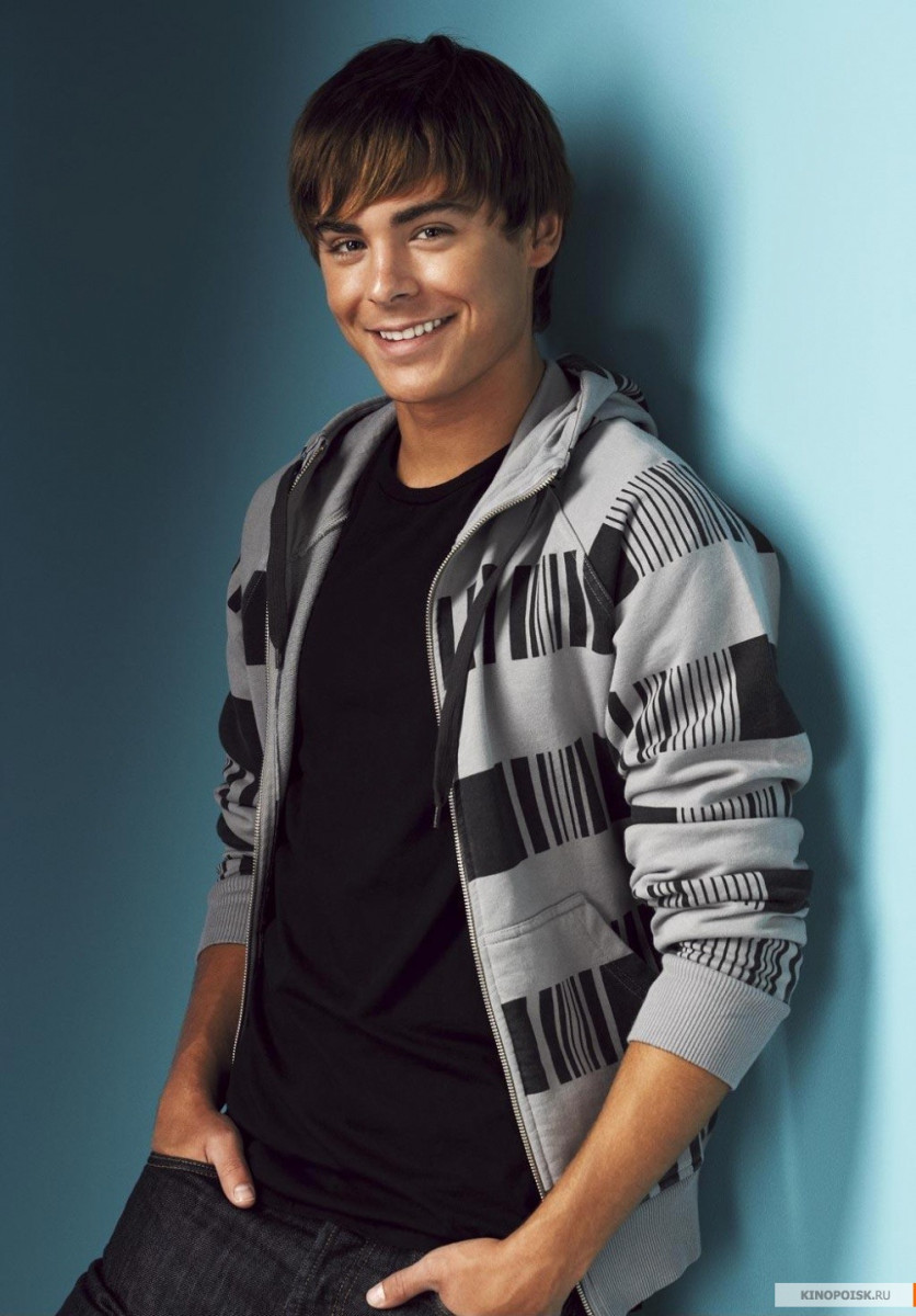 Zac Efron: pic #130080