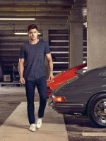 Zac Efron photo #