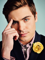 Zac Efron photo #