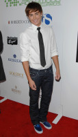 photo 21 in Zac Efron gallery [id132779] 2009-02-11