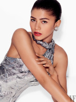 Zendaya photo #